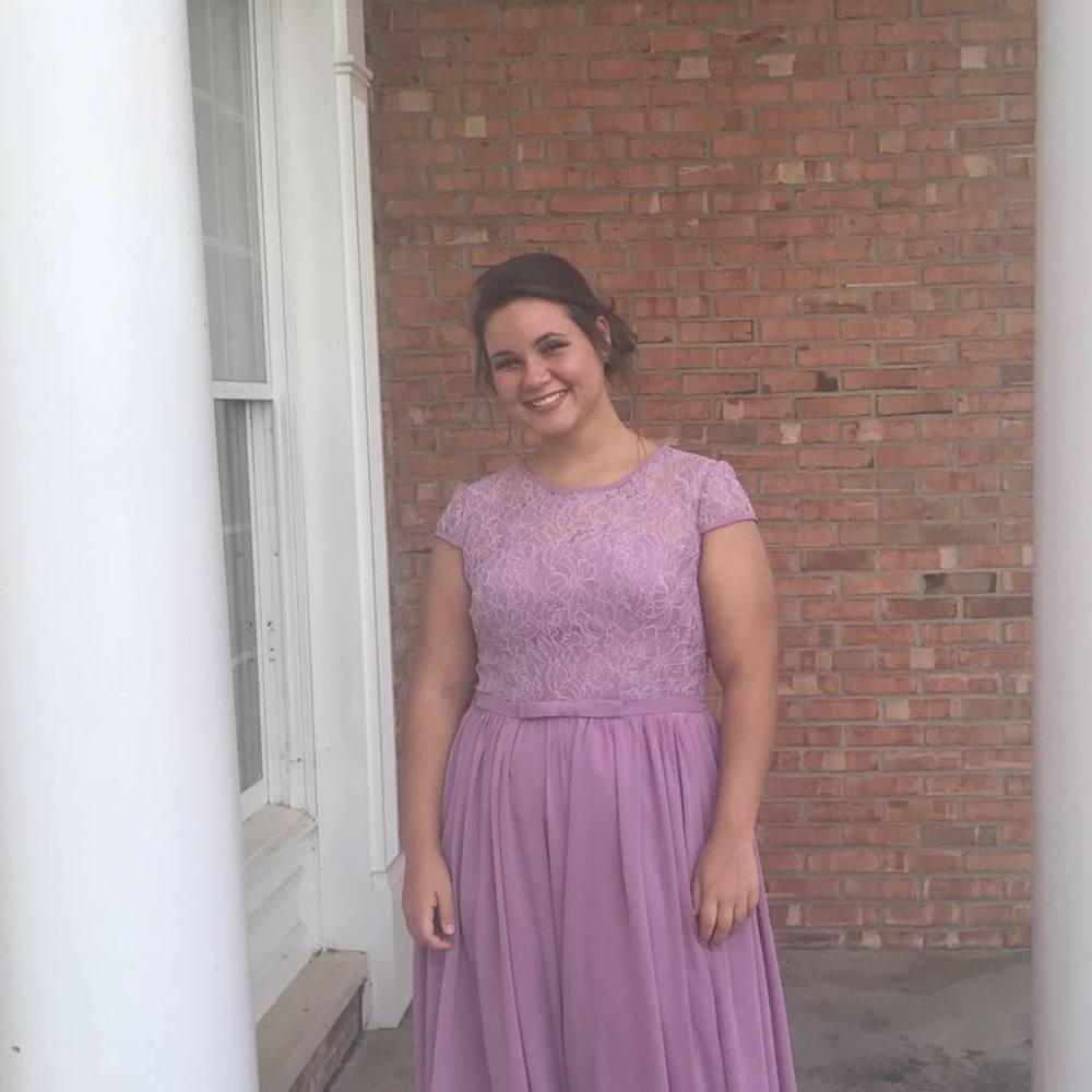 Meet your Posher, Emily